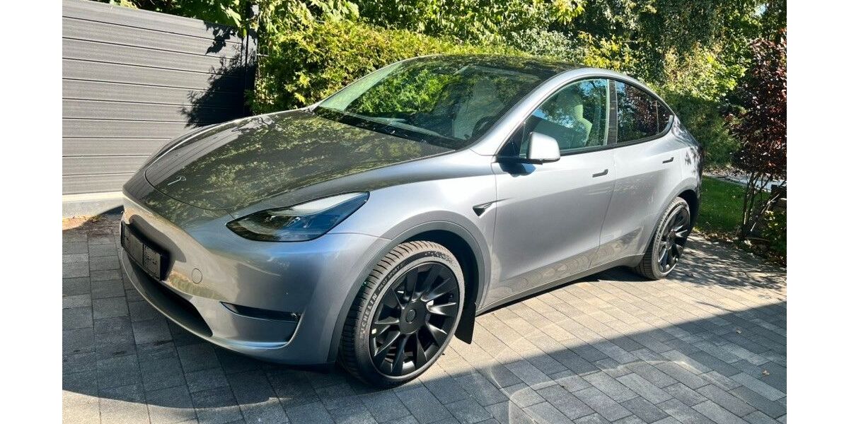 Tesla Model Y 33.500 km 37.500 &euro; Berlin 13507