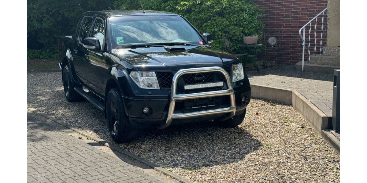 Nissan Navara 179.000 km 13.950 &euro; Gescher 48712