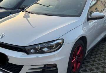 VW Scirocco 112.500 km 14.490 &euro; Triftern 84371