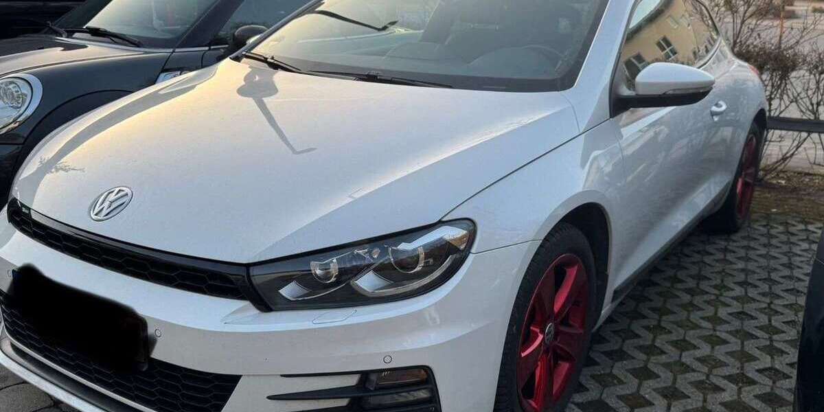 VW Scirocco 112.500 km 14.490 &euro; Triftern 84371