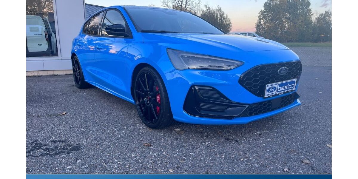 Ford Focus 9.900 km 46.990 &euro; Glauchau 08371