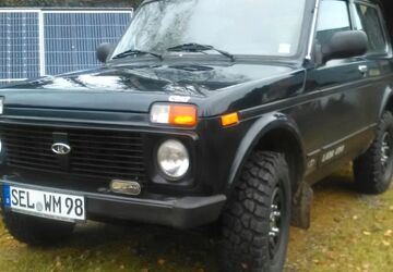 Lada Niva 86.300 km 8.000 &euro; Selb 95100