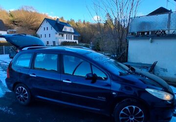 Peugeot 307 260.000 km 2.100 &euro; Boppard 56154