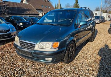 Hyundai Trajet 308.200 km 1.890 &euro; Rüdersdorf OT Tasdorf 15562