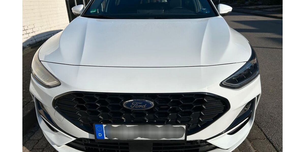 Ford Focus 7.850 km 23.200 &euro; Mönchengladbach 41069