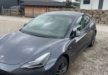 Tesla Model 3 17.283 km 26.800 &euro; Stötten 87675