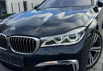 BMW 750 124.000 km 32.980 &euro; Holzgerlingen 71088