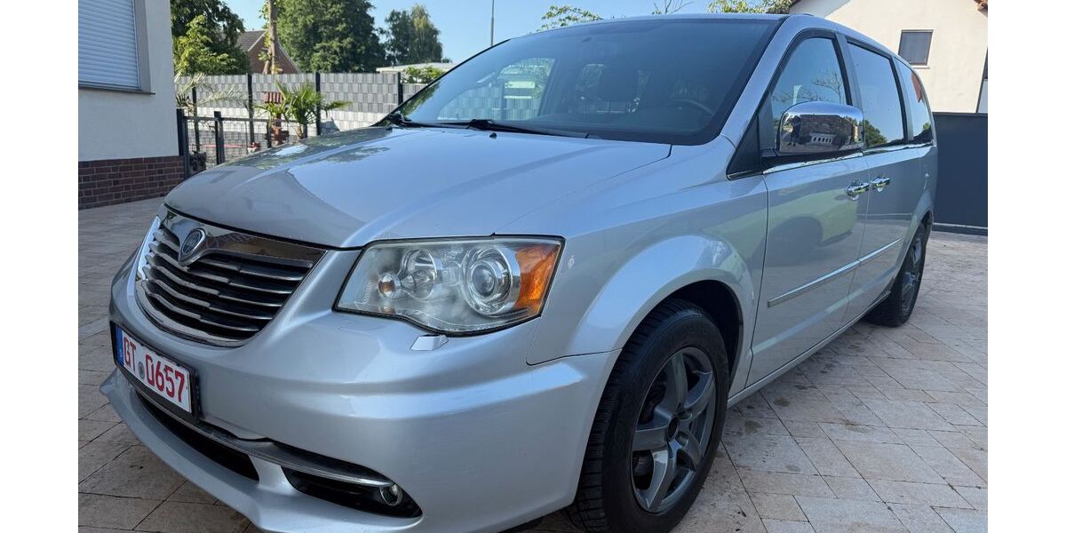 Lancia Voyager 206.937 km 6.500 &euro; Versmold 33775