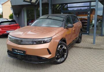 Opel Grandland (X) 9.500 km 35.940 &euro; Brandenburg an der Havel 14772