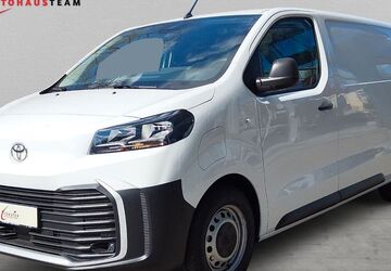 Toyota Proace (Verso) 2.000 km 37.290 &euro; Pirna 01796