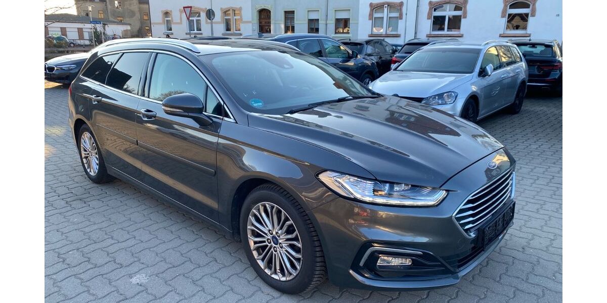 Ford Mondeo 157.520 km 11.990 &euro; Zwickau 08058