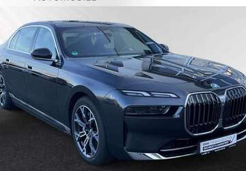 BMW 750 5.150 km 104.500 &euro; Geldern 47608