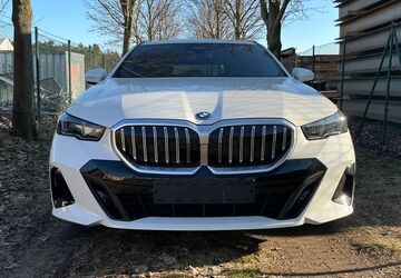 BMW 530 11.500 km 52.900 &euro; Mittenwalde 15749