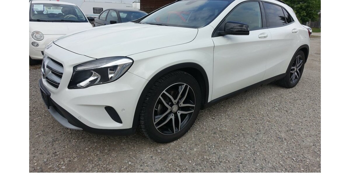 Mercedes-Benz GLA 200 Navi Kamera PDC 8x Alu el. Heckklappe 95.900 km 17.950 &euro; Neumarkt/OPf 92318