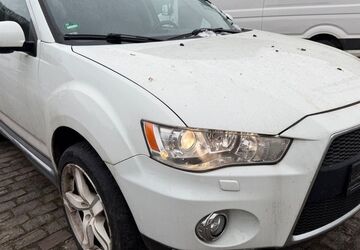 Mitsubishi Outlander 256.201 km 4.750 &euro; wuppertal 42285