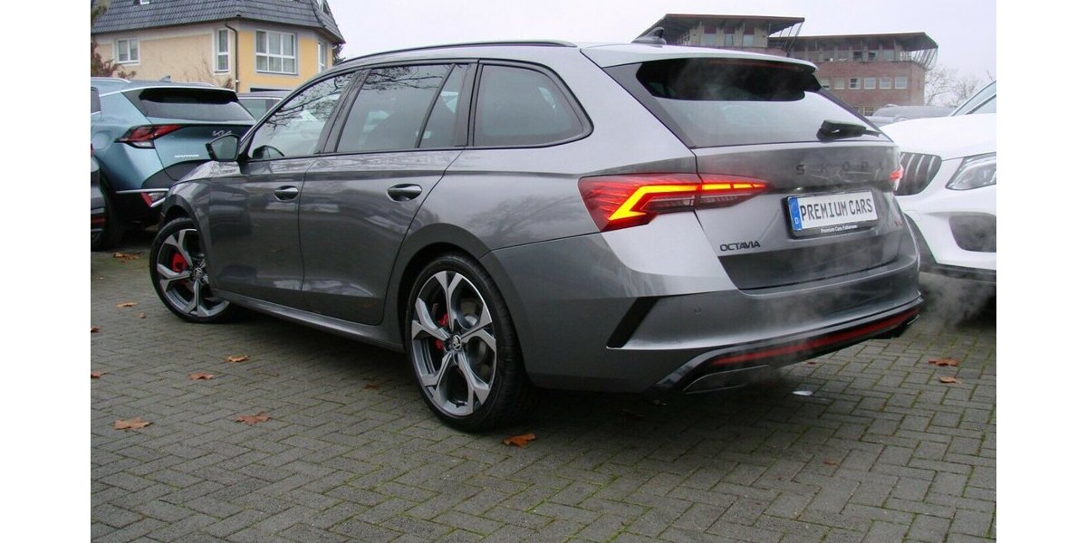 Skoda Octavia RS 2.0TSi AHK ACC LED Kamera 4.466 km 37.980 &euro; Falkensee 14612
