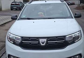 Dacia Logan 65.500 km 9.300 &euro; Memmingen 87700