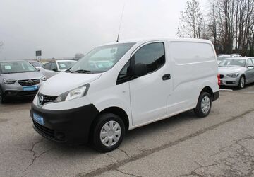 Nissan NV200 100.842 km 7.990 &euro; Holzkirchen bei München 83607