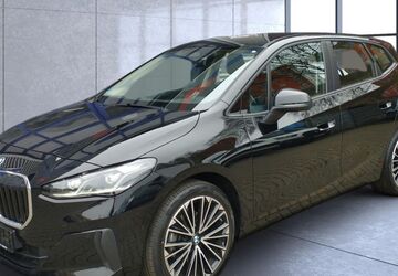 BMW 218 Active Tourer 14.800 km 27.190 &euro; Regensburg 93053