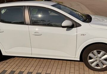 Dacia Sandero 72.000 km 13.980 &euro; Ottenhöfen 77883