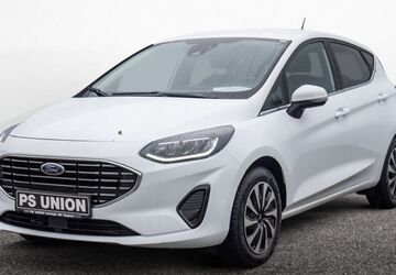 Ford Fiesta 24.635 km 18.990 &euro; Halle(Saale) 06122