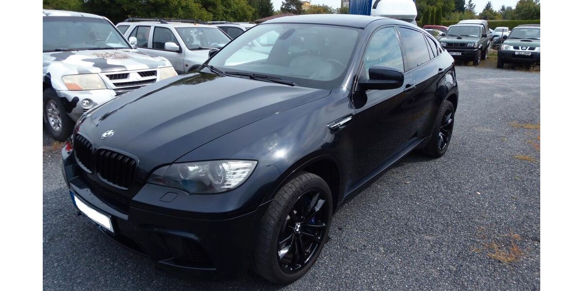 BMW X6 M 110.000 km 22.500 &euro; Praha 4 