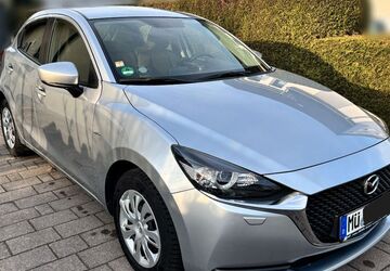 Mazda 2 Hybrid 90.553 km 14.900 &euro; Mühldorf 84453