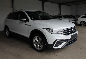 VW Tiguan Allspace 158.000 km 23.950 &euro; Essen 45136