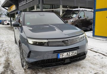 Opel Grandland (X) 2.700 km 43.900 &euro; Zossen 15806