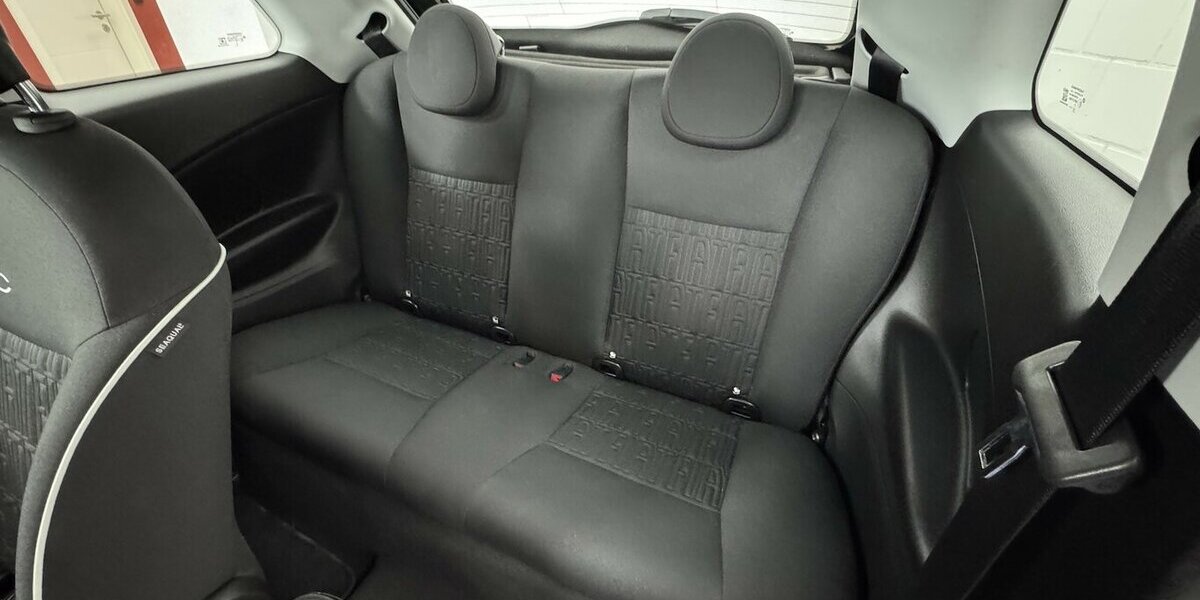 Fiat 500e Action 1.Hand Sitzheizung Carplay 30.200 km 13.990 &euro; Lich 35423