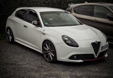 Alfa Romeo Giulietta 78.000 km 21.000 &euro; Mainz 55120