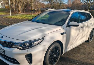 Kia Optima 204.000 km 11.000 &euro; Mittweida 09648