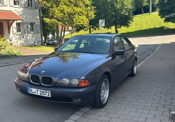 BMW 523 295.000 km 3.500 &euro; Dotternhausen 72359