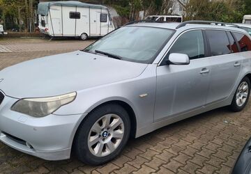 BMW 523 220.000 km 2.100 &euro; Baiersdorf 91083