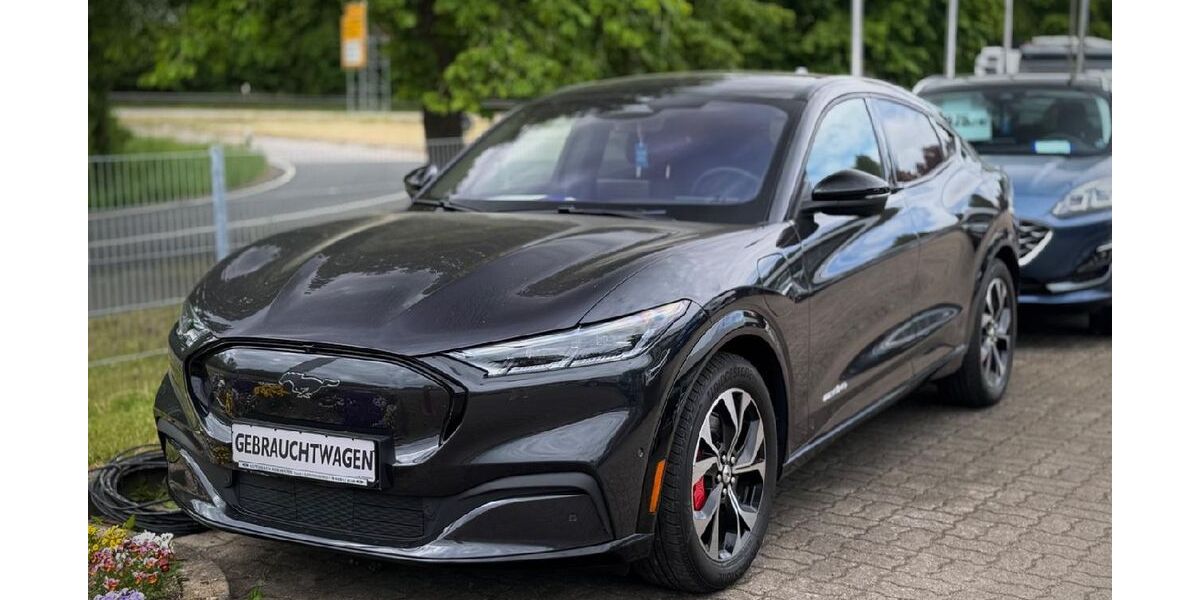 Ford Mustang Mach-E 13.150 km 39.800 &euro; Lütjenburg 24321