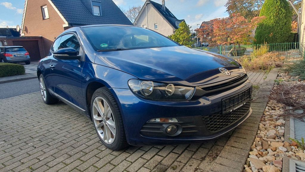 VW Scirocco 44.000 km 12.999 &euro; Grefrath 47929
