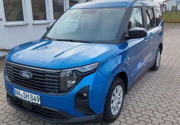 Ford Tourneo Courier 5.500 km 28.900 &euro; Burgoberbach 91595