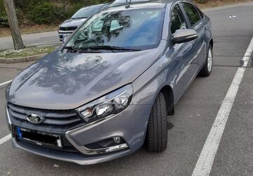 Lada Vesta 25.000 km 9.600 &euro; Kaiserslautern 67657