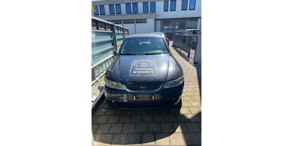 Opel Vectra B 240.000 km 2.400 &euro; Nabburg 92507