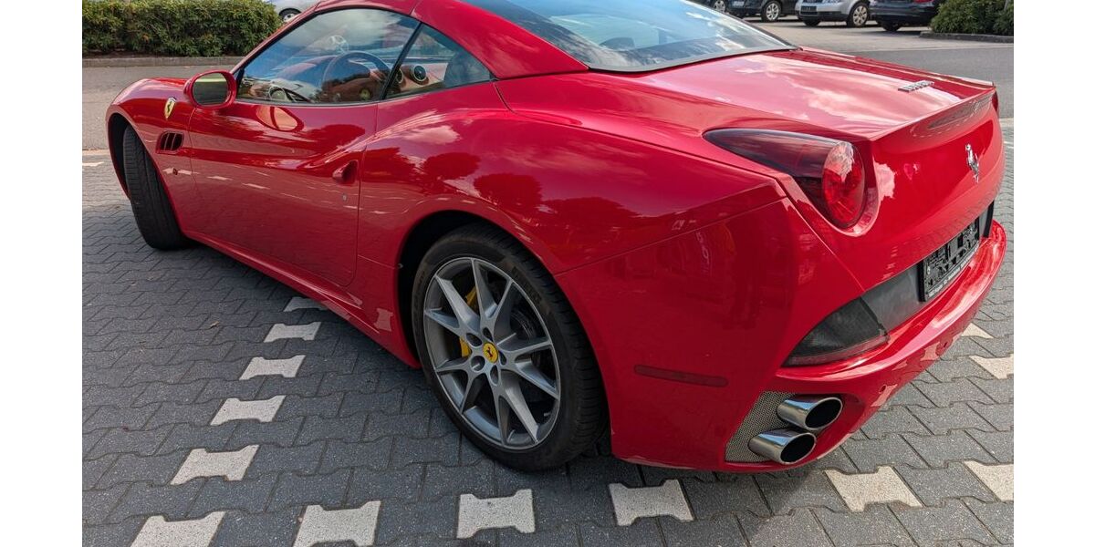 Ferrari California 88.500 km 116.620 &euro; Haren (Ems) 49733