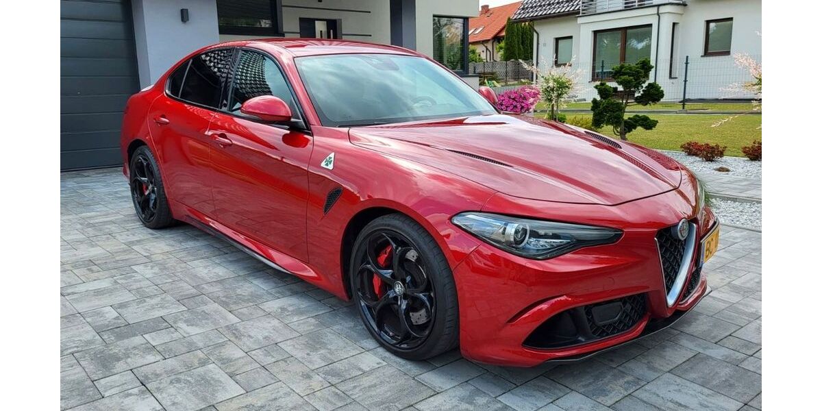 Alfa Romeo Giulia 56.000 km 49.900 &euro; Kraków 30-69