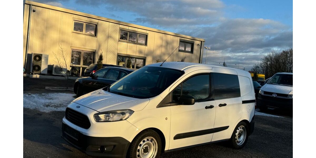 Ford Transit Courier 141.000 km 4.990 &euro; Fürth, Bayern 90763
