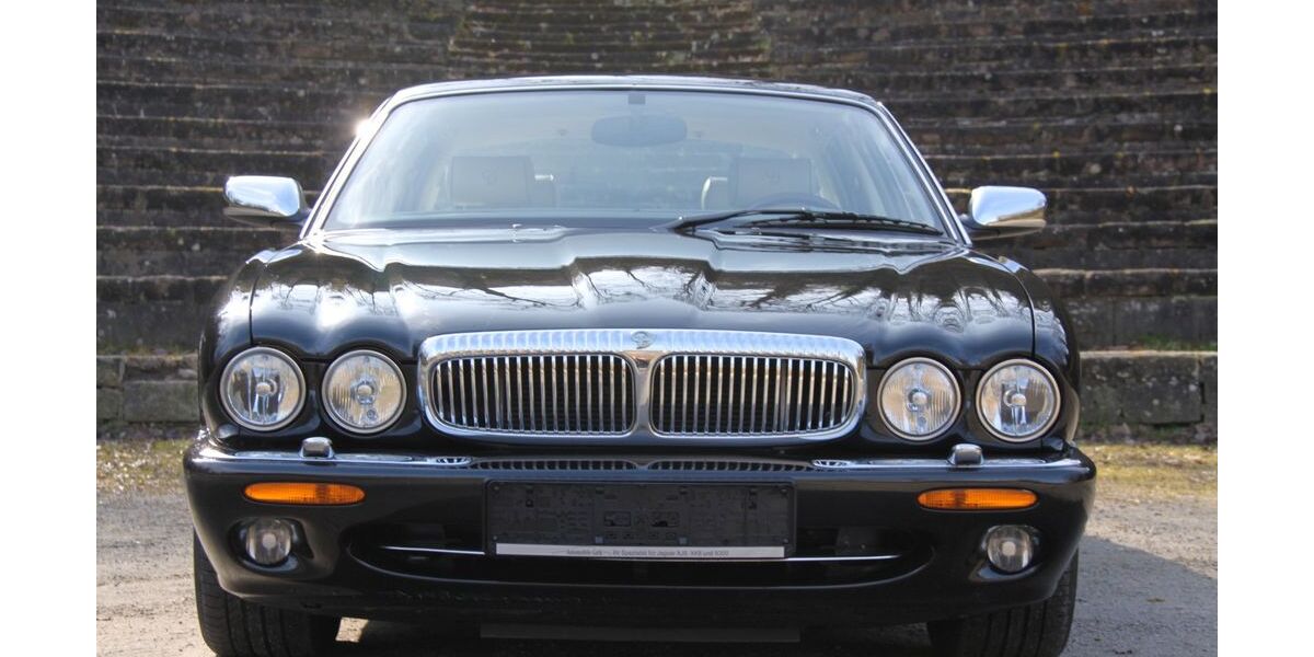 Jaguar Daimler 113.000 km 49.999 &euro; Heppenheim 64646