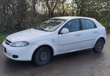Chevrolet Lacetti 233.000 km 550 &euro; Altenbeken 33184