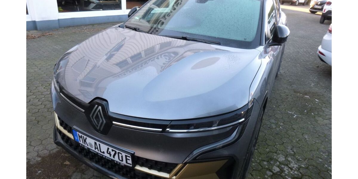 Renault Megane 2.500 km 33.900 &euro; Halver 58553