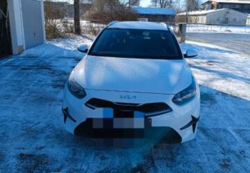 Kia ceed / Ceed 58.885 km 19.700 &euro; München 81667