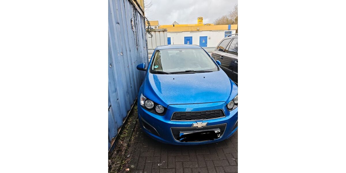 Chevrolet Aveo 149.500 km 1.499 &euro; Wetzlar 35576