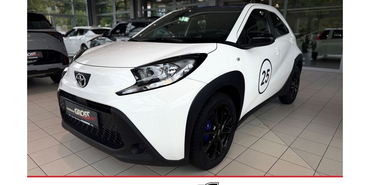 Toyota Aygo (X) 1.560 km 16.499 &euro; Amberg 92224