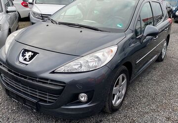 Peugeot 207 143.000 km 2.250 &euro; Nürnberg 90431