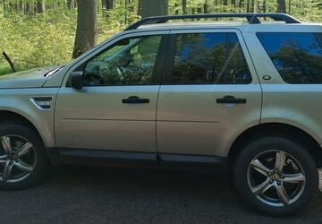 Land Rover Freelander 225.476 km 5.299 &euro; Hassel 39596